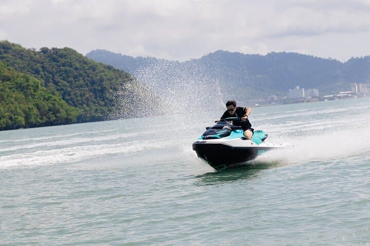 Langkawi Jet Ski Tour: 2-Hour Bronze Ride to Diamond Island and Eagle Watching photo 5