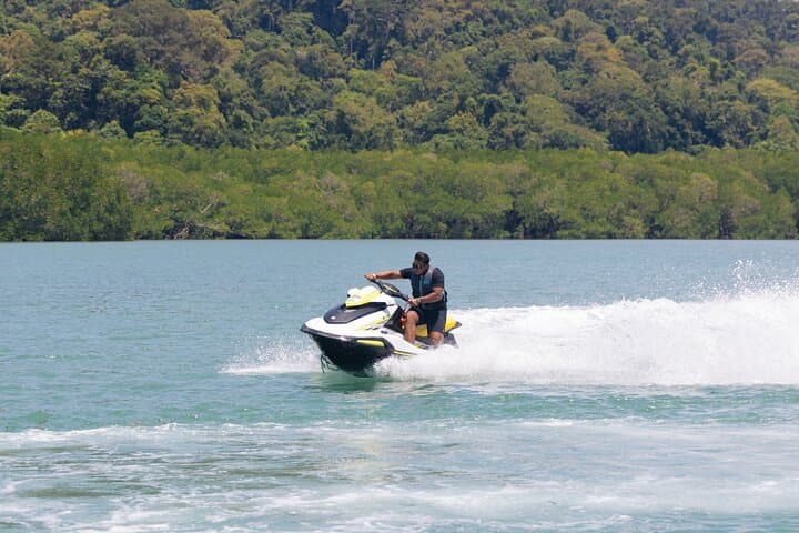 Langkawi Jet Ski Tour: 2-Hour Bronze Ride to Diamond Island and Eagle Watching photo 6