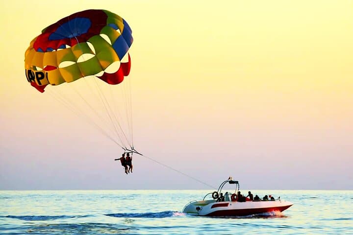 Hurghada Parasailing with Private Transfer & Speedboat Ride photo 3
