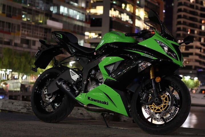 Beirut Superbike Night Tour and Street-Food Dinner photo 4