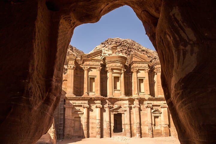 Private 3-Night Jordan Dune Tour: Dead Sea, Petra & Wadi Rum