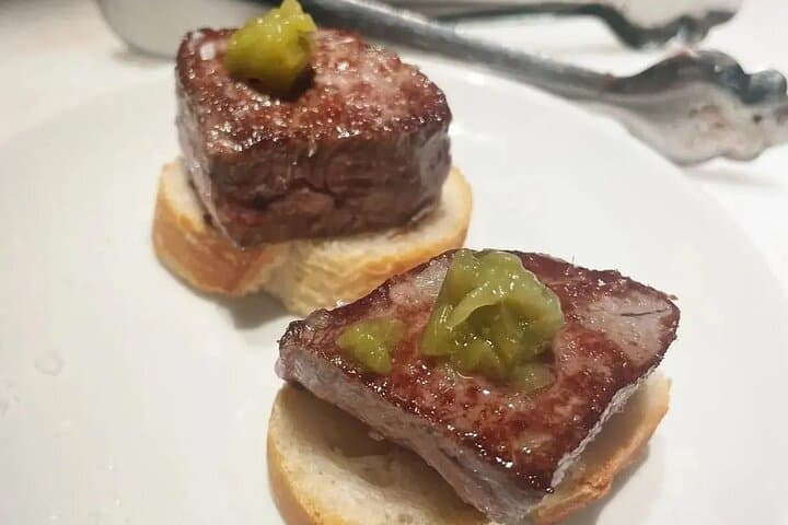 Pamplona Pintxo Crawl: 3-Stop Guided Tasting on Estafeta and Chapitela photo 3
