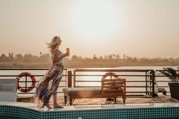 Majestic Nile Cruise: 5-Day Luxor to Aswan Temples & Tombs photo 2