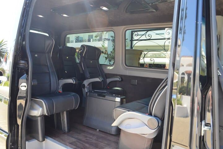 Private Chauffeur Service in Crete — Luxury Driver from Rethymno photo 3