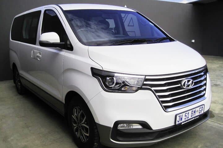 Private Airport Transfers from OR Tambo & Lanseria to Sun City photo 2