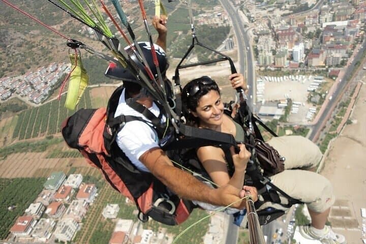 Paragliding over Cleopatra Beach: Tandem Flight from Side to Alanya photo 4