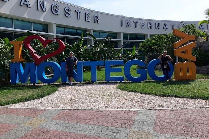 Private Montego Bay Airport Transfer to Negril — Seamless 90-Minute Ride photo 4