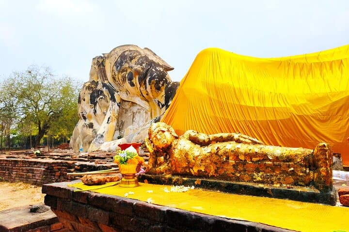 Ayutthaya Day Tour by Coach & Chao Phraya Cruise: Temples, River Views, and Thai Lunch photo 4