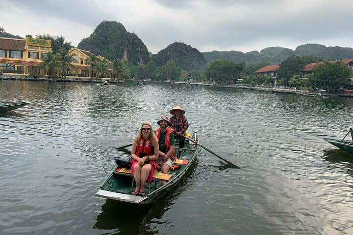 Mua Cave & Tam Coc Day Trip from Hanoi — Climb, Cycle and Sampan the Karst Plains photo 4