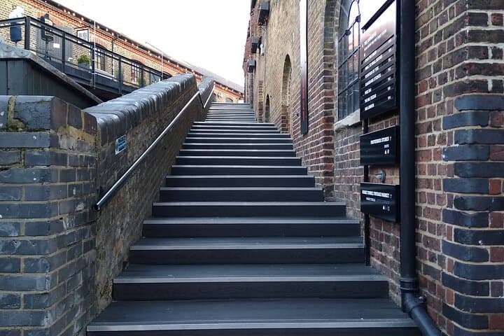 Walk Camden's Rock Legacy: Guided Rock-and-Roll Tour in London photo 6