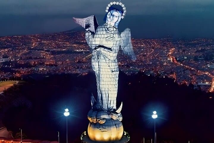 Essential Quito Walking Tour: Plaza Grande, La Ronda & Historic Center photo 5