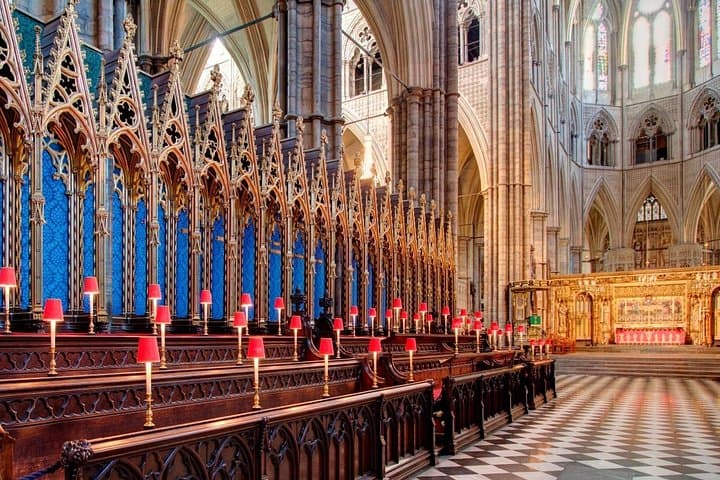 Royal London: Changing of the Guard, Westminster Abbey & Afternoon Tea Experience photo 2