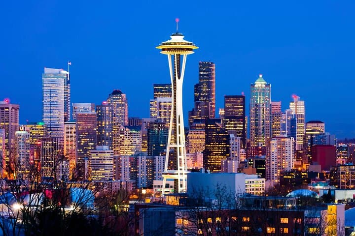 Seattle Day Trip from Vancouver: Pike Place, The Spheres & Space Needle Highlights photo 6