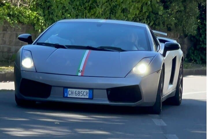 Rome Lamborghini Driving Experience: Supercar Tour from the Vatican to Janiculum photo 4