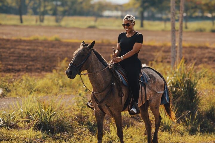 Ride the Tide: Jaco Beach Costa Rica Horseback Adventure photo 4