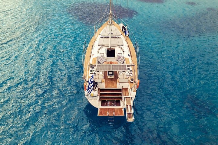 Sailing to Dia Island from Heraklion: Day Cruise with Snorkel, Paddle & Sunset Options photo 3