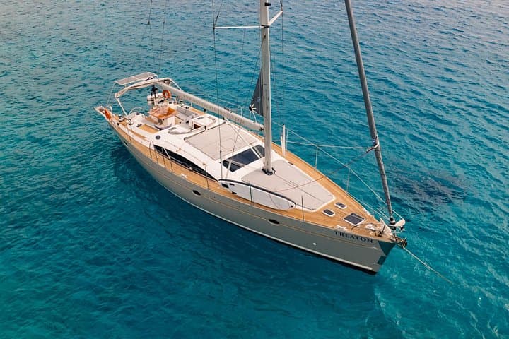 Sailing to Dia Island from Heraklion: Day Cruise with Snorkel, Paddle & Sunset Options photo 1