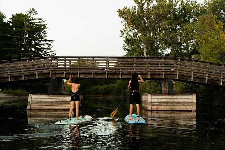 Intro to Stand-Up Paddleboarding on Toronto Islands — 75-Min Lesson photo 4