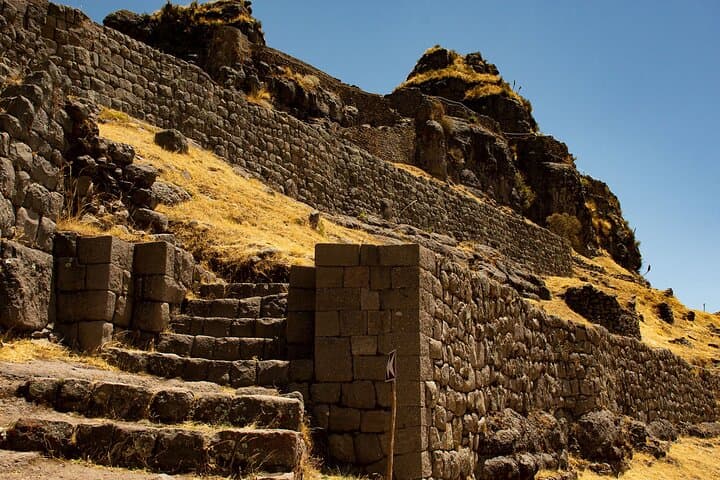One-Day Trek to Waqrapukara from Cusco — Horned Fortress Hike photo 4