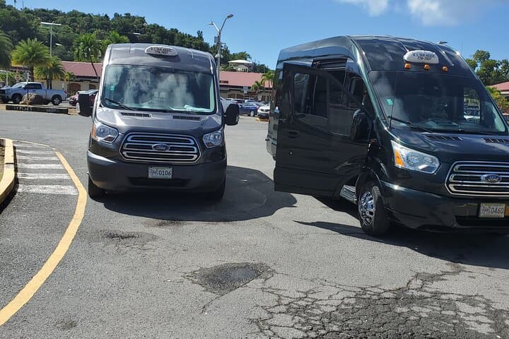 Private Airport Transfer: Cyril E. King Airport to Red Hook Bay, St. Thomas photo 6