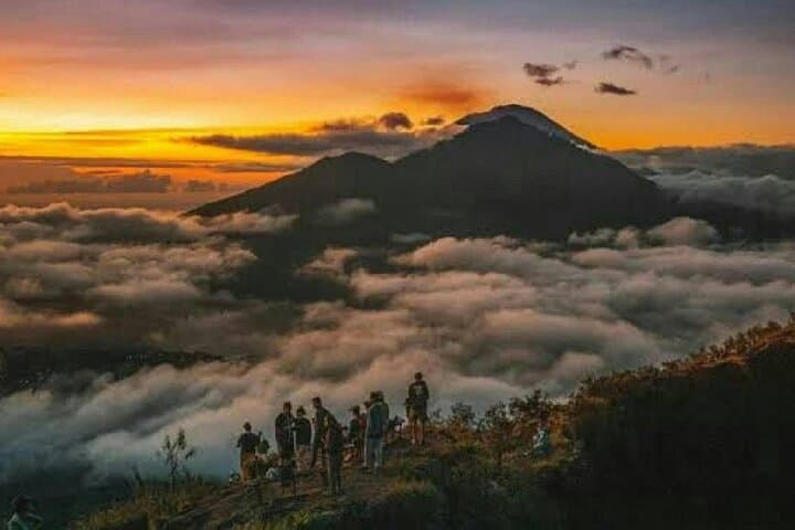 Mt Batur Sunrise Trekking & Hot Springs from Ubud photo 5