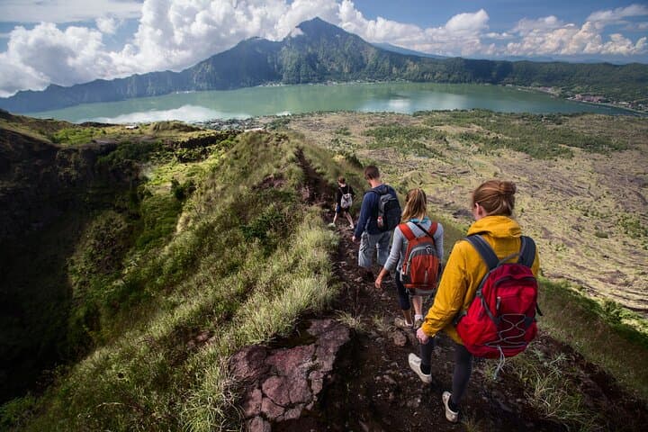 Mt Batur Sunrise Trekking & Hot Springs from Ubud photo 4