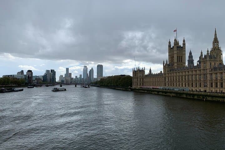 Espionage in Westminster: Self-Guided Spy Audio Tour of London photo 4