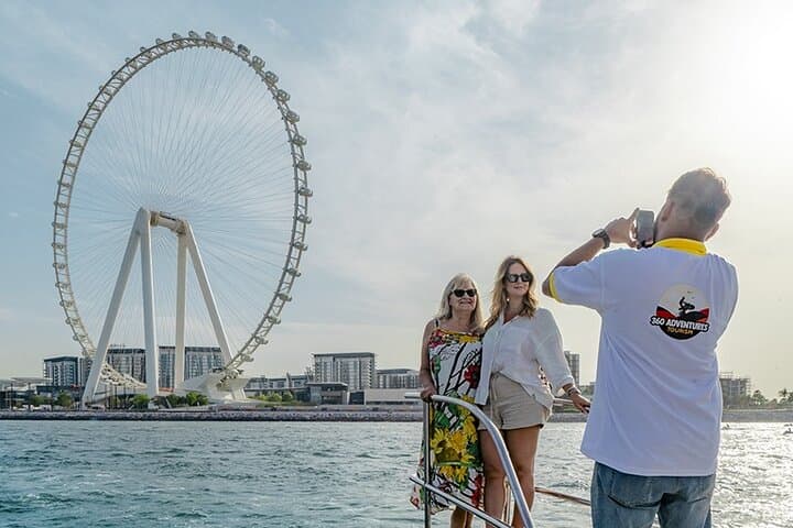 Dubai Marina Sunset Yacht Cruise: 2-Hour Yacht Tour with Drinks and Photos photo 6