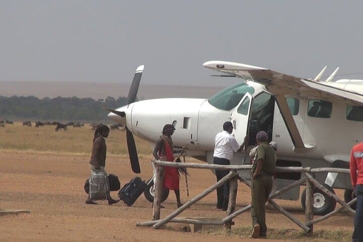 8-Day Best of Kenya Flying Safari — Samburu, Masai Mara & Amboseli photo 4