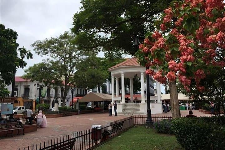 Casco Viejo Walking Tour — Panama City's Must-See Historic Sights photo 3