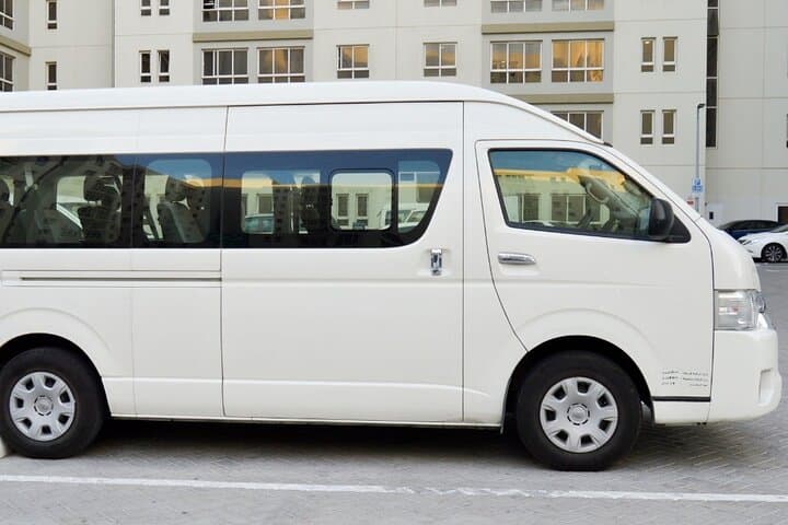 Abu Dhabi Airport to Dubai Van & Bus Transfers — 2‑Hour Private and Shared Shuttle photo 2