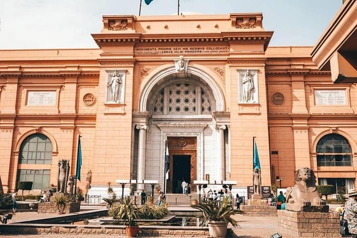From Alexandria Port: Giza Pyramids & Egyptian Museum Day Tour photo 3