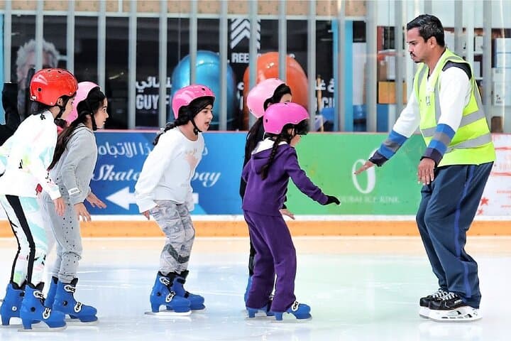 Skate Dubai: Olympic Ice Rink at The Dubai Mall — Tickets & Tips