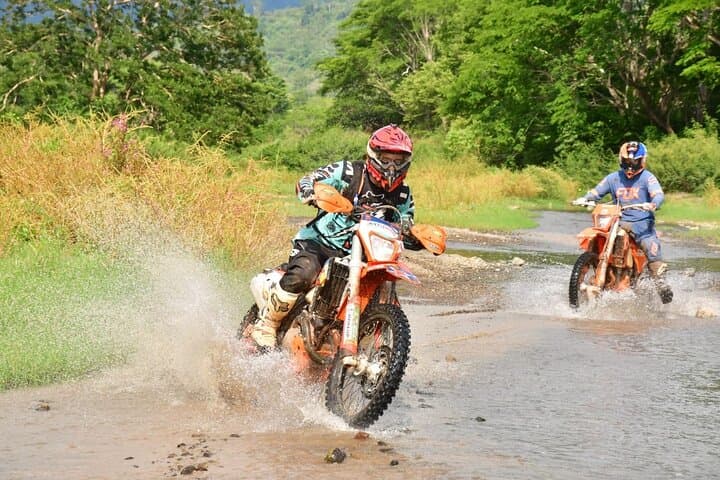 Enduro Dirt‑Bike One‑Day Tour from Jaco — Rainforest, Rivers & Waterfalls photo 5