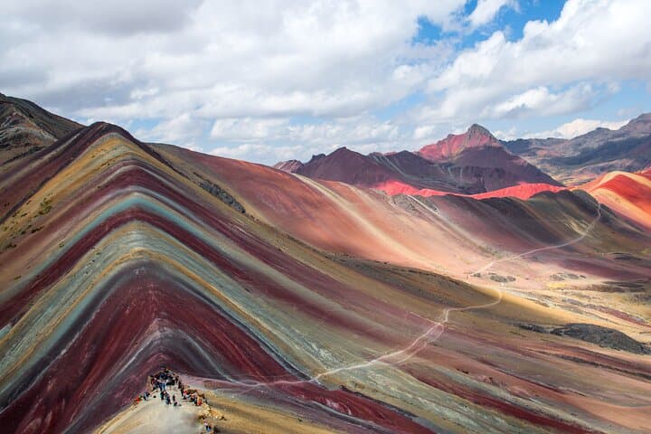 Vinicunca (Rainbow Mountain) Day Trek from Cusco — High‑Altitude Andes Hike photo 2