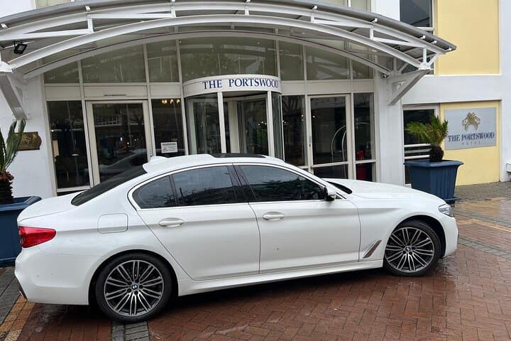 Smooth Private Transfer: Cape Town Airport Chauffeur Service to Your Hotel photo 3