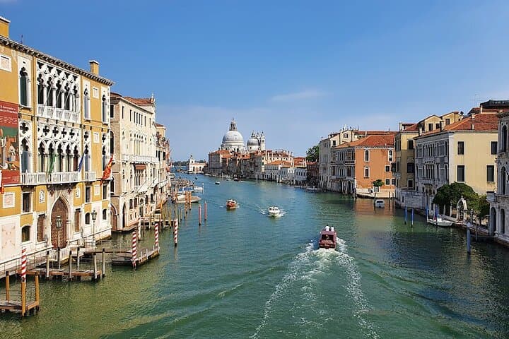 Sunset Gondola Serenade Along Venice's Grand Canal