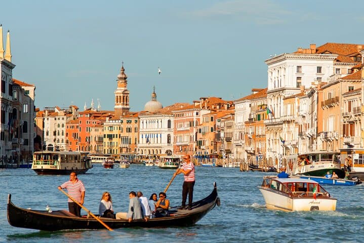 Private Gondola Serenade on Venice’s Grand Canal at Sunset photo 2