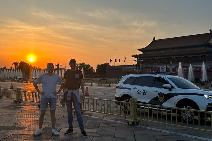 Private Beijing Bike Tour: Night Highlights & Hutong Ride photo 3