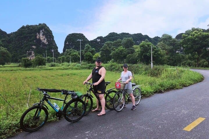 Ninh Binh Day Trip: Mua Cave Viewpoint, Trang An Boat & Hoa Lu Ancient Capital photo 6