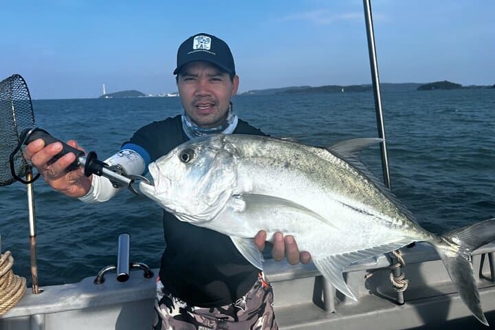 Full-Day Phu Quoc Island Guided Fishing: Offshore Charters & Local Techniques photo 6