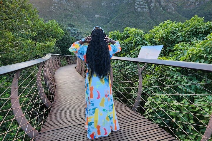 Cape Town Private Adventure: Table Mountain Cable Car, Kirstenbosch & Constantia Wine photo 3
