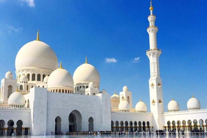 Abu Dhabi Day Tour: Grand Mosque, Emirates Palace & Marina Mall from Dubai photo 1