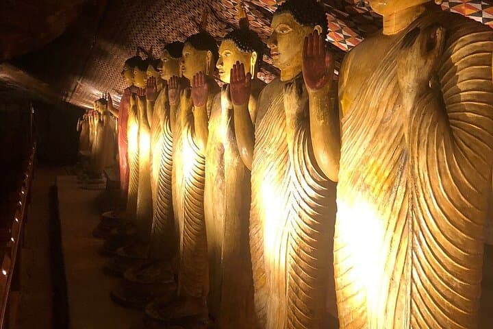 best-of-sri-lanka-5-day-sigiriya-elephant-safari-ella-tea-country photo 2