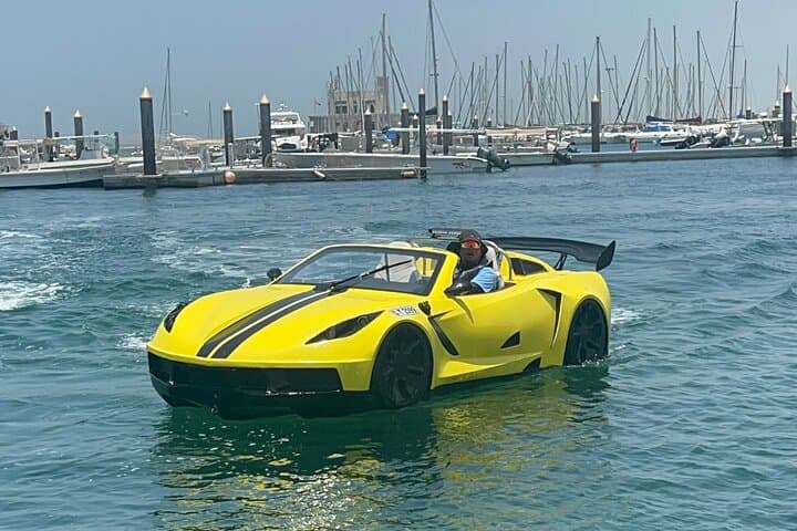 30-Minute Jet Car Experience in Dubai — High-Speed Skyline Ride photo 3