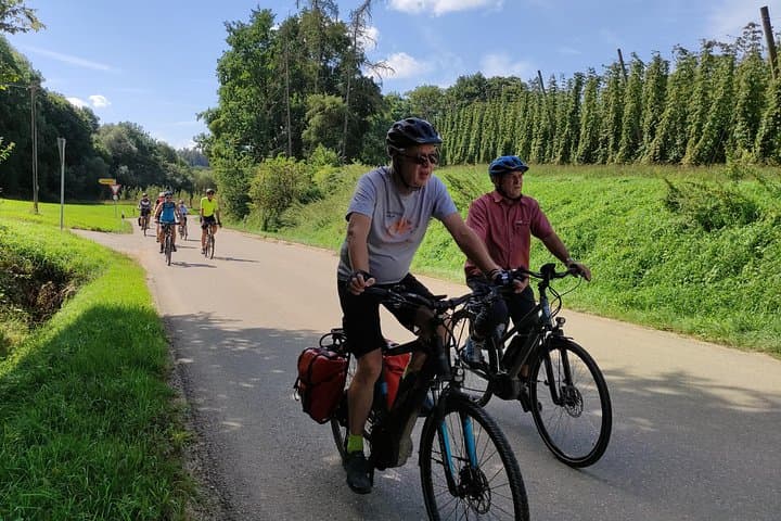 Classic Hallertau Bicycle Tour: 8-Day Hops-Country Cycling Route photo 4