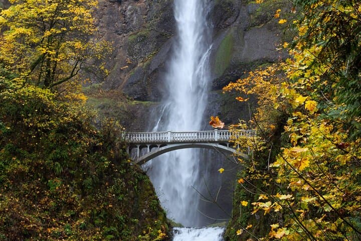 Mt. Hood Loop: Waterfalls, Fruit Farms and Alpine Hikes in a Day photo 3