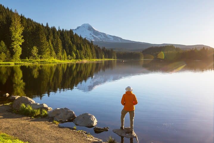 Mt. Hood Loop: Waterfalls, Fruit Farms and Alpine Hikes in a Day