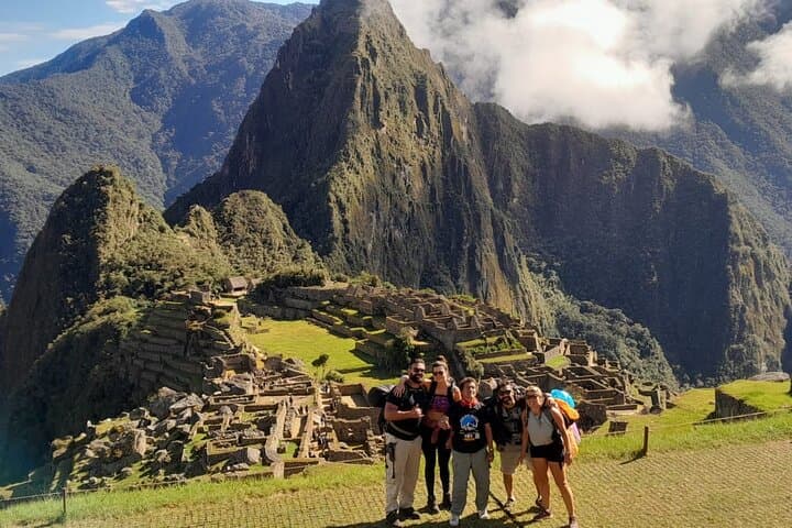 2-Day Inca Trail to Machu Picchu: Sun Gate Hike from Cusco photo 3