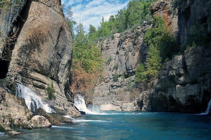 Koprulu Canyon Whitewater Rafting — 14 km Class II Adventure with Outdoor Lunch photo 4